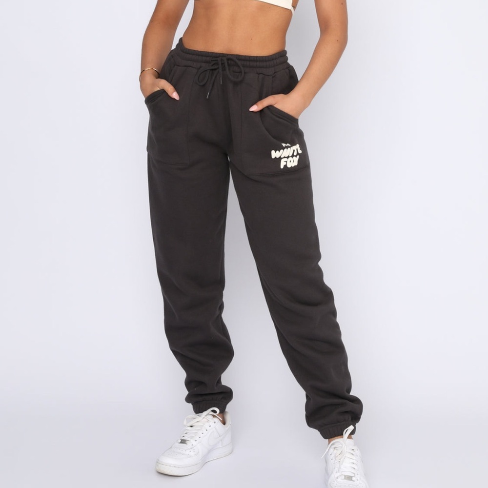 White Fox Off Stage Sweatpants Shadow